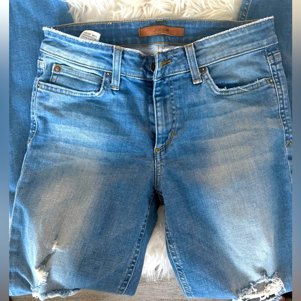 Joe’s Jeans Distressed Finn Ankle Skinny Jeans in light Wash Gretchen Size 28 6